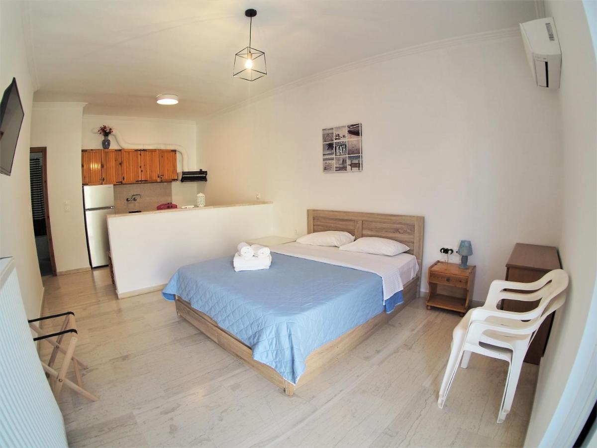 Bettys Rooms Paralio Astros Exterior photo
